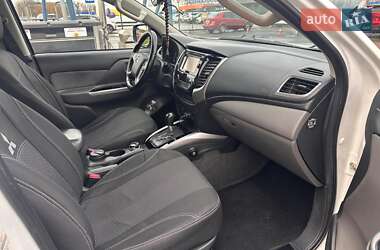 Пікап Mitsubishi L 200 2017 в  фото 4 Пікап Mitsubishi L 200 2017 в