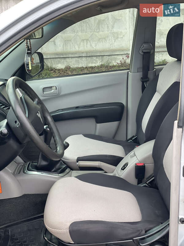 Пикап Mitsubishi L 200 2008 в Житомире фото 10 Пикап Mitsubishi L 200 2008 в Житомире