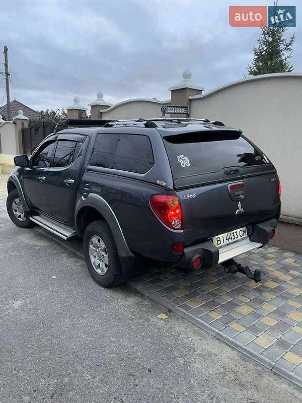 Пікап Mitsubishi L 200 2008 в Кременчуці