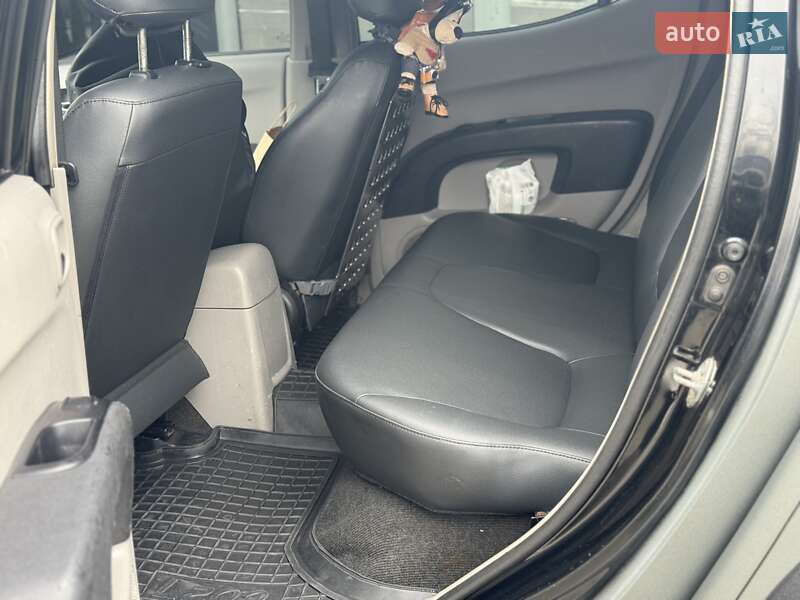 Пикап Mitsubishi L 200 2007 в Киеве фото 20 Пикап Mitsubishi L 200 2007 в Киеве