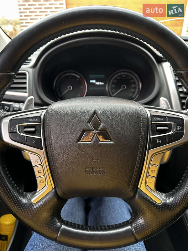 Пікап Mitsubishi L 200 2020 в Києві