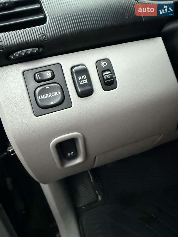 Пікап Mitsubishi L 200 2008 в Житомирі