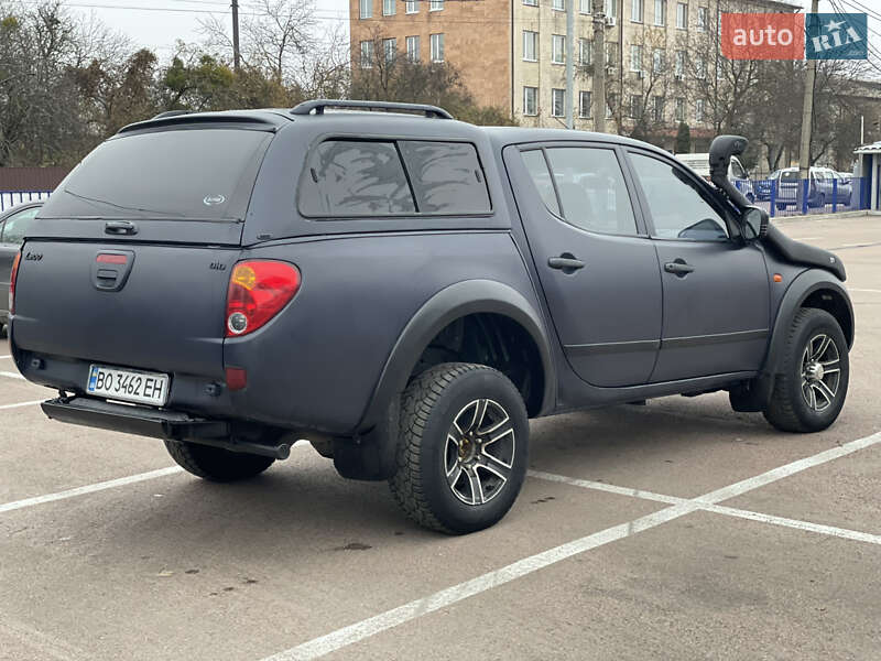 Пікап Mitsubishi L 200 2008 в Житомирі