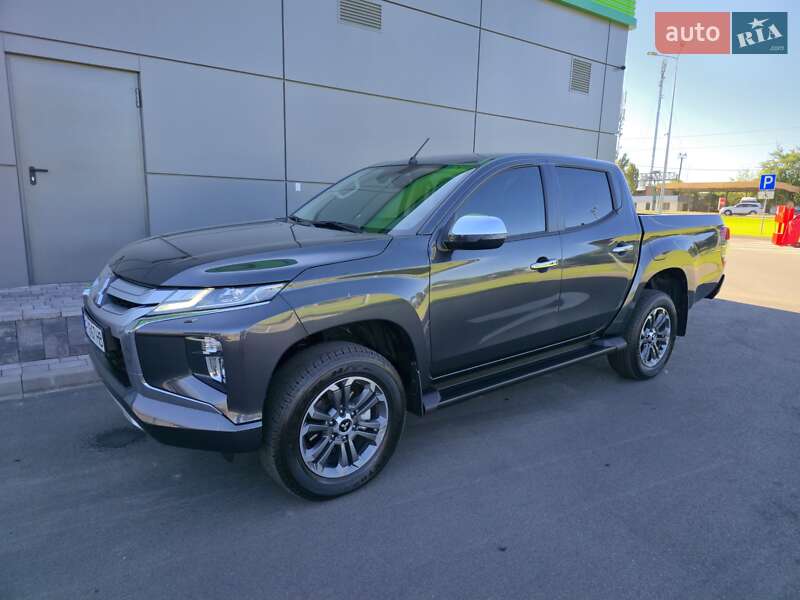 Пікап Mitsubishi L 200 2024 в Олександрії фото 16 Пікап Mitsubishi L 200 2024 в Олександрії