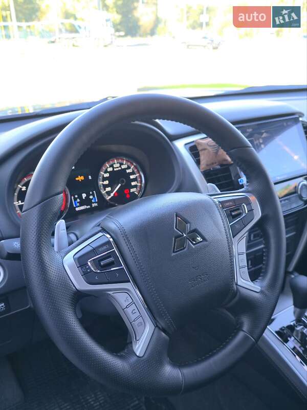 Пікап Mitsubishi L 200 2024 в Олександрії фото 20 Пікап Mitsubishi L 200 2024 в Олександрії