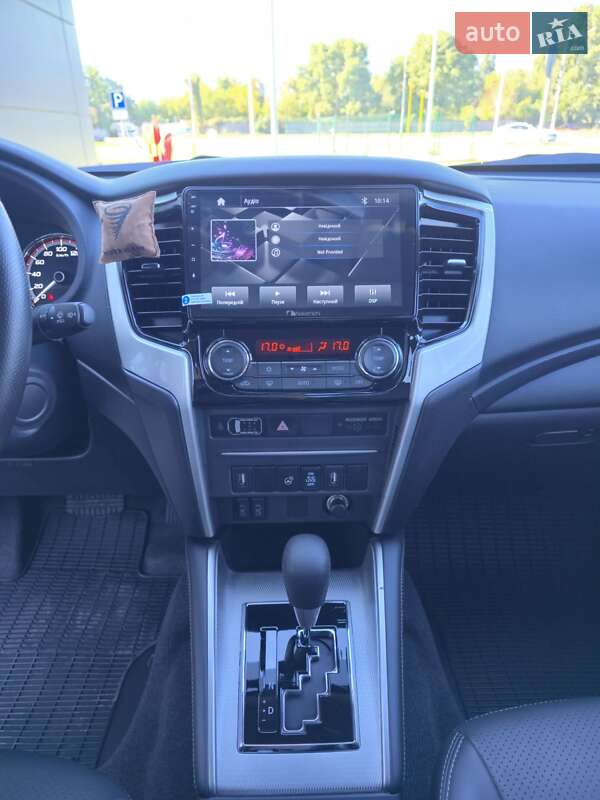 Пікап Mitsubishi L 200 2024 в Олександрії фото 25 Пікап Mitsubishi L 200 2024 в Олександрії