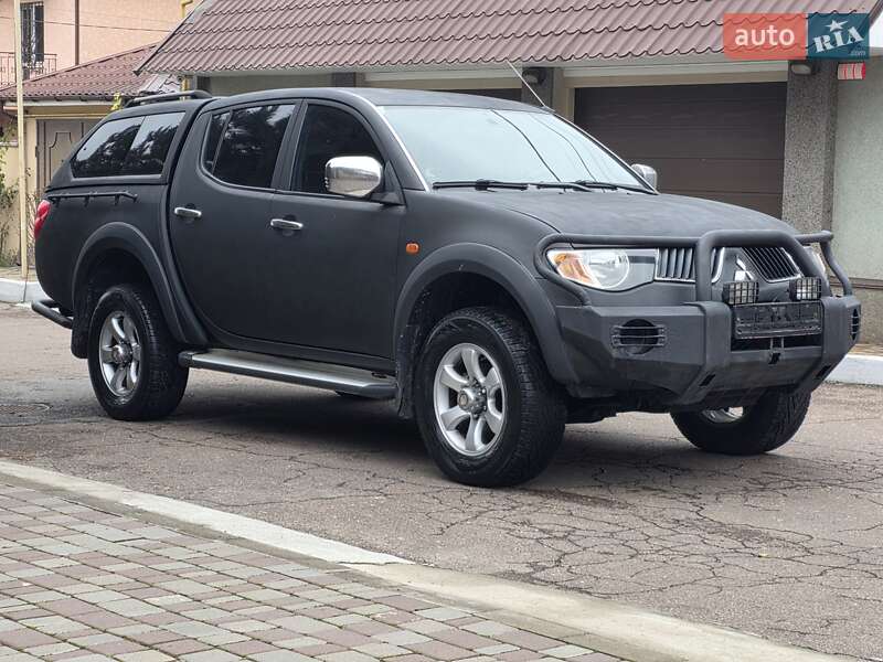 Mitsubishi L 200 2007