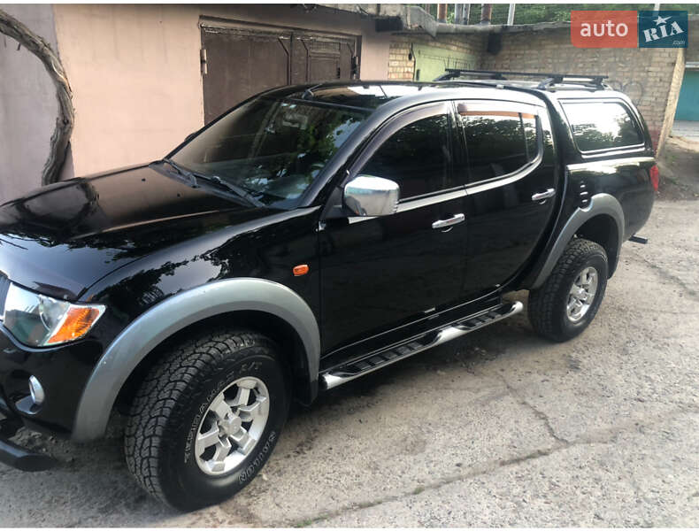 Mitsubishi L 200 2008