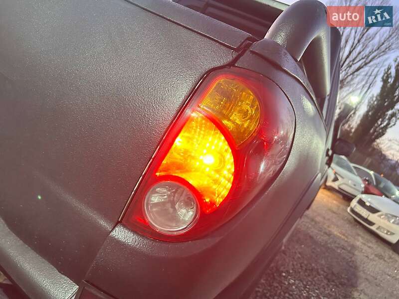 Пікап Mitsubishi L 200 2007 в Одесі