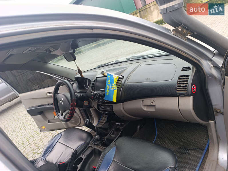 Пікап Mitsubishi L 200 2013 в Броварах фото 8 Пікап Mitsubishi L 200 2013 в Броварах
