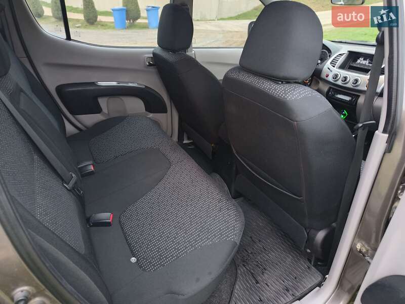 Пикап Mitsubishi L 200 2012 в Одессе фото 7 Пикап Mitsubishi L 200 2012 в Одессе