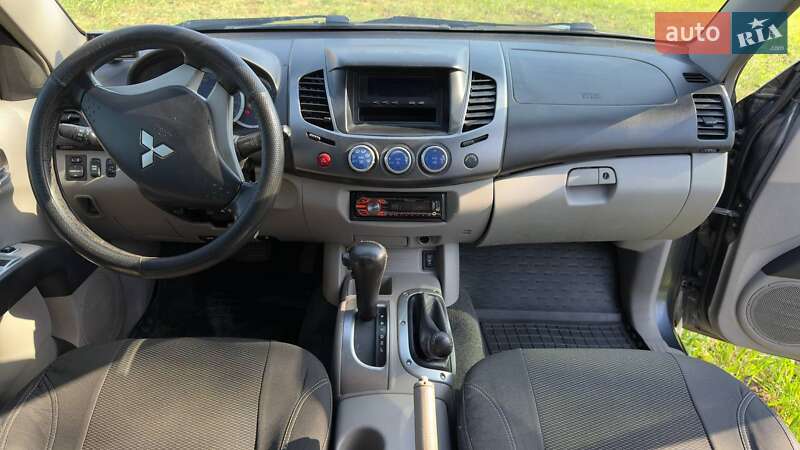 Пікап Mitsubishi L 200 2008 в Білгороді-Дністровському