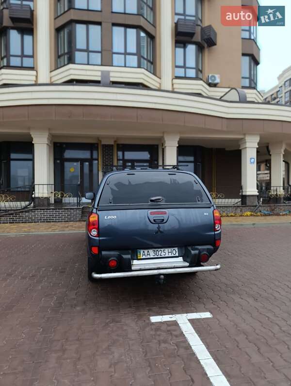 Пікап Mitsubishi L 200 2008 в Києві