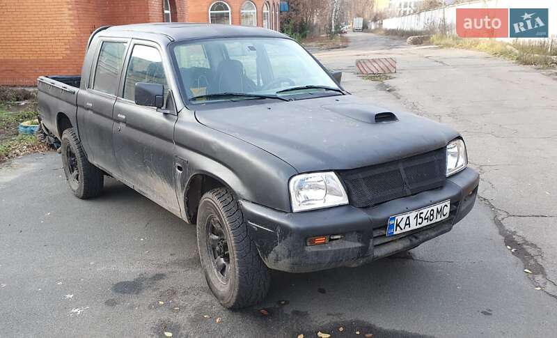 Mitsubishi L 200 2005 Mitsubishi L 200 2005