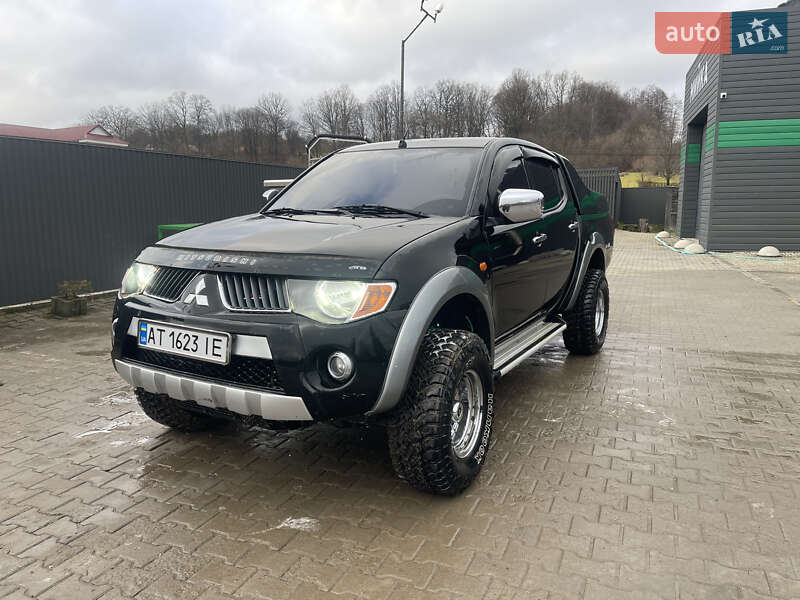 Mitsubishi L 200 2008