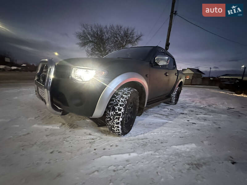 Пікап Mitsubishi L 200 2007 в Житомирі