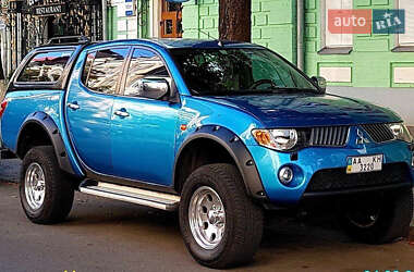 Пікап Mitsubishi L 200 2008 в Києві