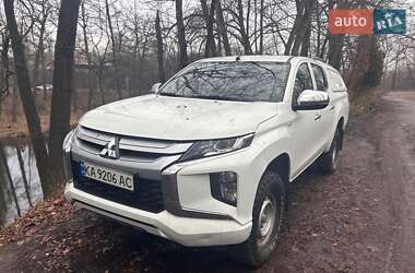 Пикап Mitsubishi L 200 2019 в Киеве