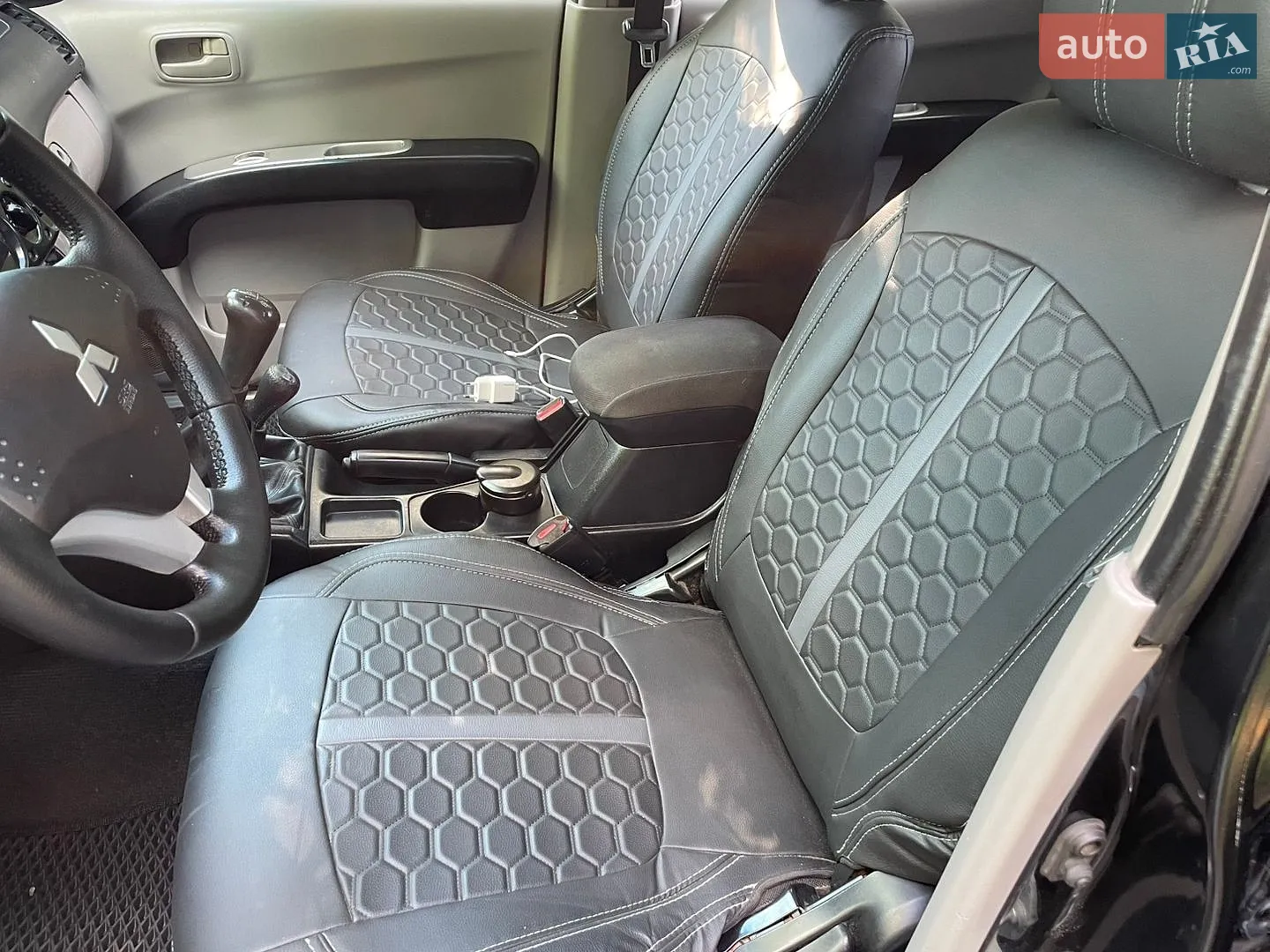 2012 Mitsubishi L200 - мініатюра 17