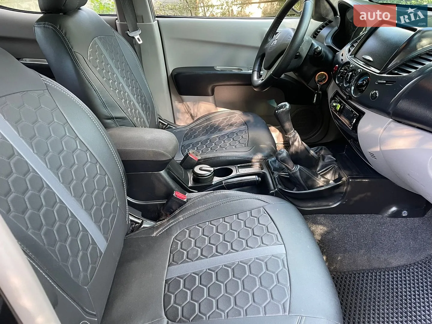 2012 Mitsubishi L200 - мініатюра 23