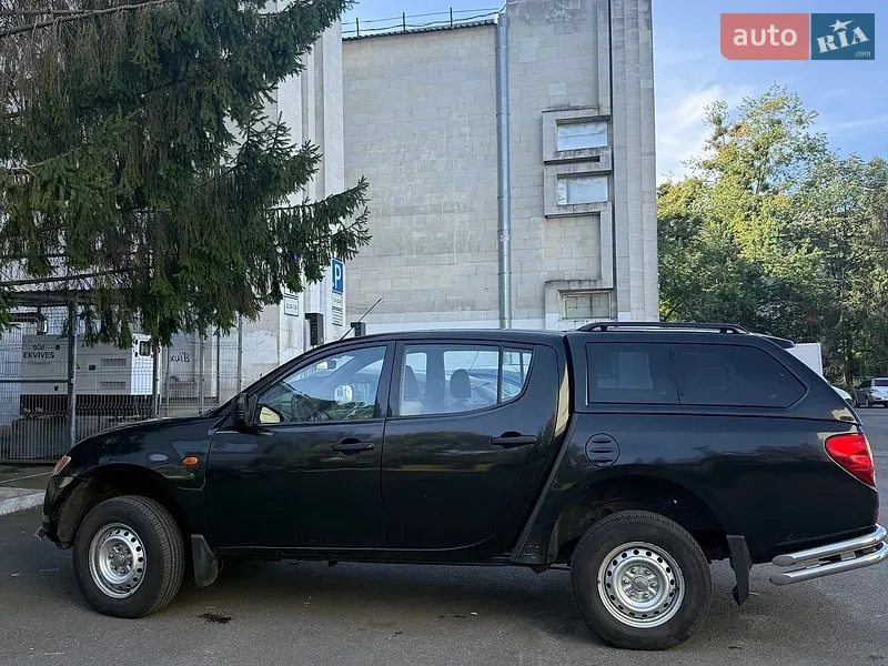Mitsubishi L 200