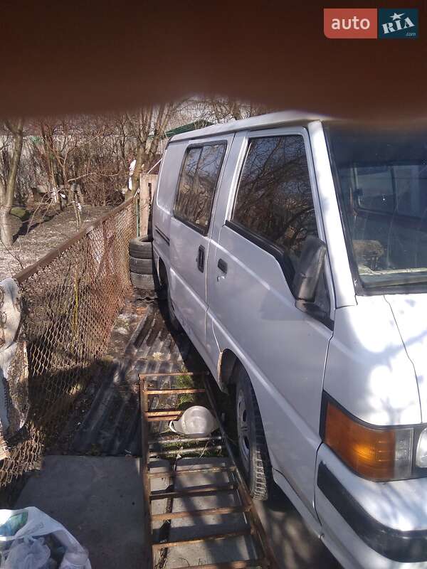 Вантажопасажирський фургон Mitsubishi L 300 1992 в Львові фото 4 Вантажопасажирський фургон Mitsubishi L 300 1992 в Львові