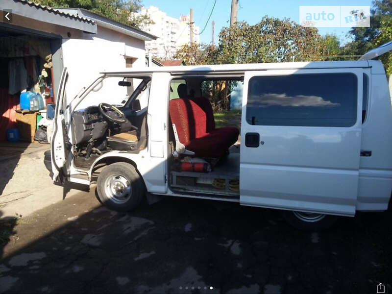 Минивэн Mitsubishi L 300 1996 в Одессе фото 5 Минивэн Mitsubishi L 300 1996 в Одессе