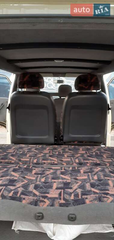 Минивэн Mitsubishi L 300 1988 в Черновцах