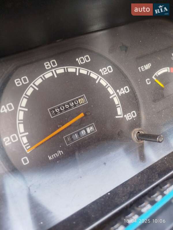 Минивэн Mitsubishi L 300 1991 в Чернигове