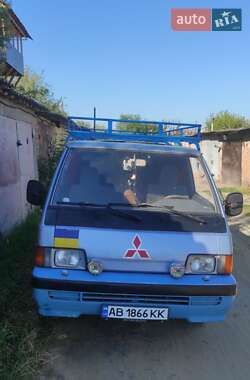 Минивэн Mitsubishi L 300 1989 в 