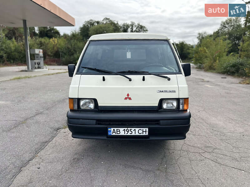 Мінівен Mitsubishi L 300 1993 в Жмеринці