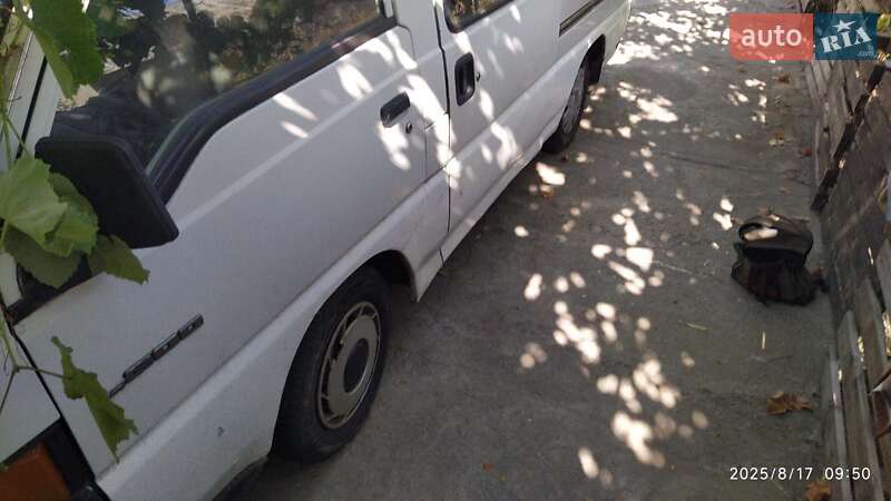 Мінівен Mitsubishi L 300 1994 в Одесі фото 8 Мінівен Mitsubishi L 300 1994 в Одесі