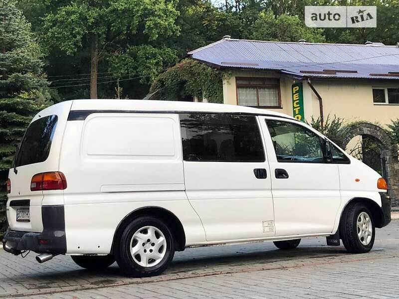 Грузопассажирский фургон Mitsubishi L 400 1997 в Дрогобыче