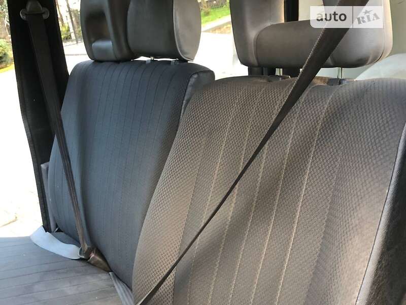 Грузопассажирский фургон Mitsubishi L 400 1997 в Дрогобыче