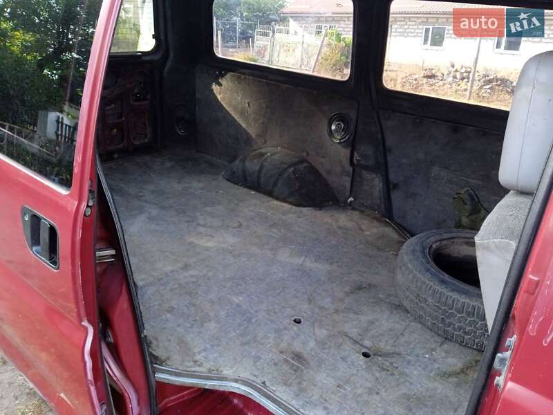 Мінівен Mitsubishi L 400 1998 в Березанці