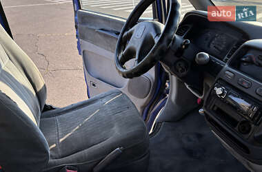 Грузовой фургон Mitsubishi L 400 2000 в 