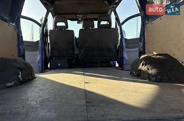Грузовой фургон Mitsubishi L 400 2000 в 