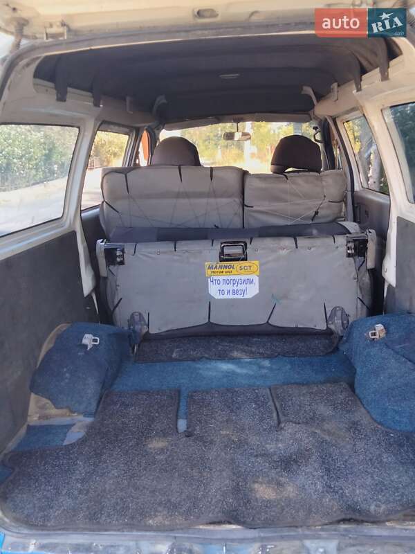 Мінівен Mitsubishi L 400 2000 в Одесі фото 14 Мінівен Mitsubishi L 400 2000 в Одесі