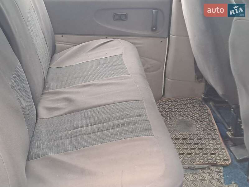 Мінівен Mitsubishi L 400 2000 в Одесі