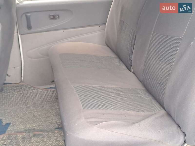 Мінівен Mitsubishi L 400 2000 в Одесі