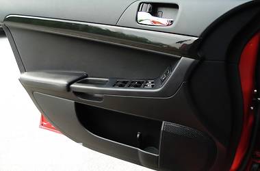 Седан Mitsubishi Lancer Evolution 2009 в 