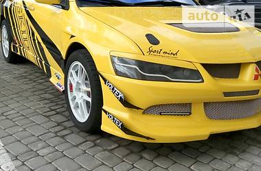 Седан Mitsubishi Lancer Evolution 2004 в Харькове