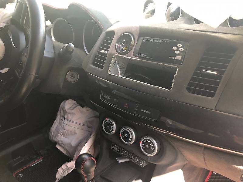 Седан Mitsubishi Lancer Evolution 2008 в Киеве фото 12 Седан Mitsubishi Lancer Evolution 2008 в Киеве