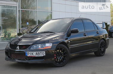 Седан Mitsubishi Lancer Evolution 2006 в Киеве