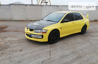 Седан Mitsubishi Lancer Evolution 2004 в 