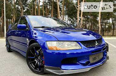 Седан Mitsubishi Lancer Evolution 2006 в Киеве