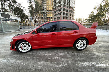 Седан Mitsubishi Lancer Evolution 2004 в Киеве