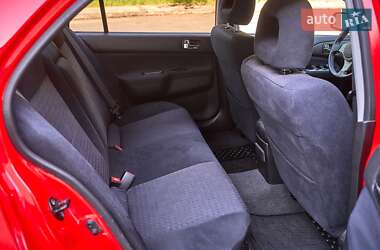Седан Mitsubishi Lancer Evolution 2002 в 