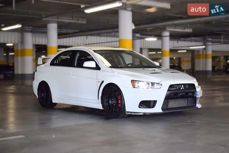 Седан Mitsubishi Lancer Evolution 2008 в Краковце