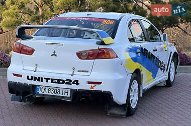 Седан Mitsubishi Lancer Evolution 2009 в 